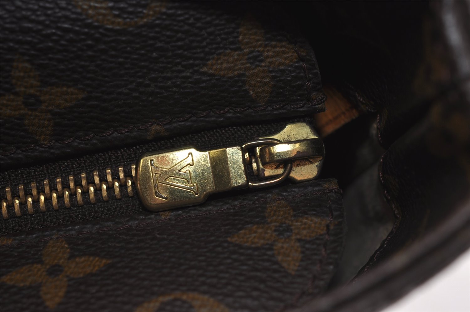 Authentic Louis Vuitton Monogram Luco Shoulder Tote Bag M51155 LV Junk 3492J