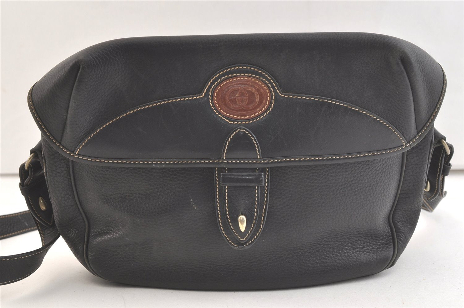 Authentic GUCCI Vintage Shoulder Cross Body Bag Purse Leather Black 3494K