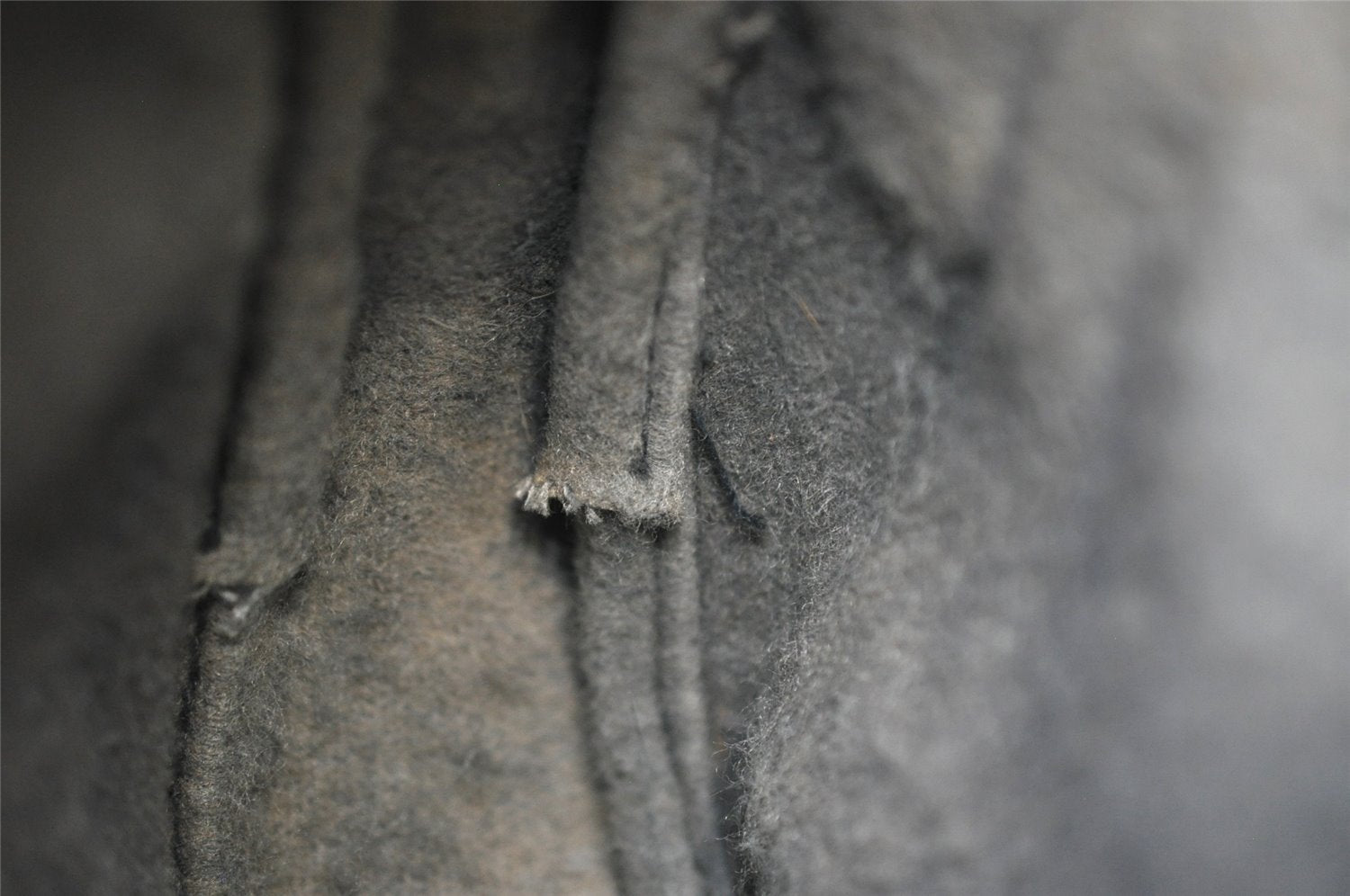 Authentic GUCCI Shoulder Cross Body Bag Purse GG PVC Leather Navy Blue 3495J