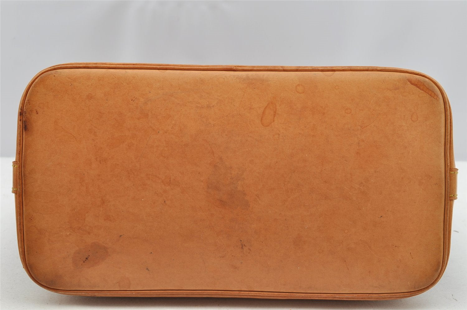 Authentic Louis Vuitton Monogram Alma Hand Bag Purse M51130 LV 3497I