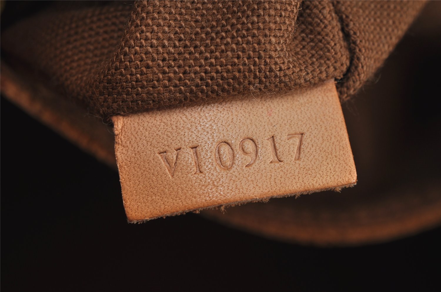 Authentic Louis Vuitton Monogram Alma Hand Bag Purse M51130 LV 3497I