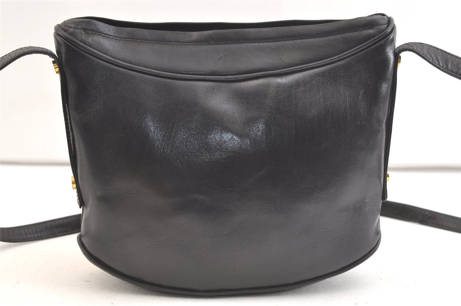 Authentic GUCCI Vintage Shoulder Cross Body Bag Purse Leather Black Junk 3502K