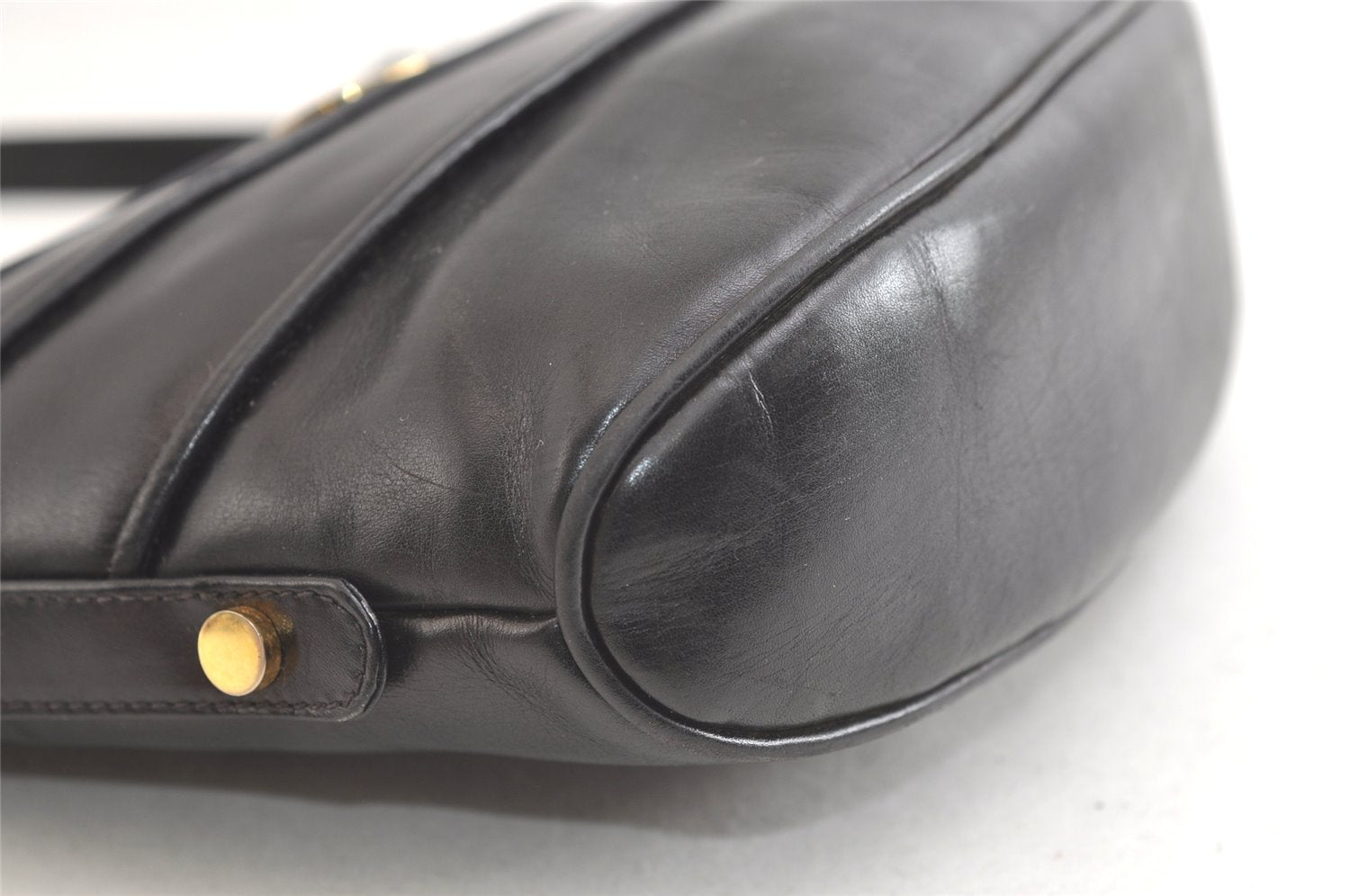 Authentic GUCCI Vintage Shoulder Cross Body Bag Purse Leather Black Junk 3502K