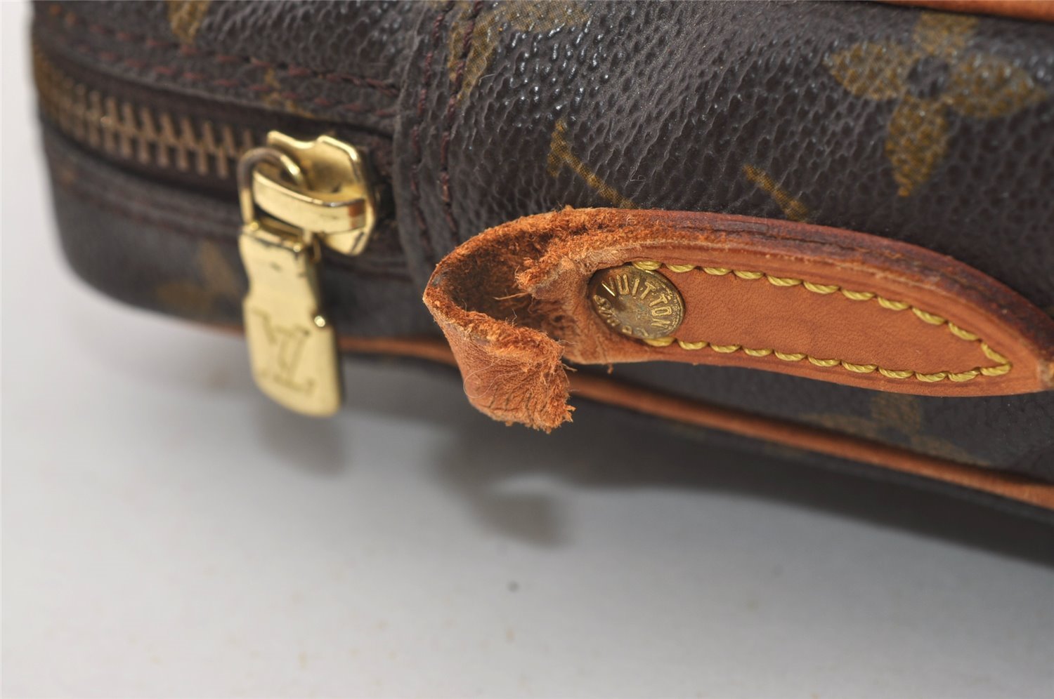 Authentic Louis Vuitton Monogram Amazone Shoulder Cross Bag M45236 Junk 3503J