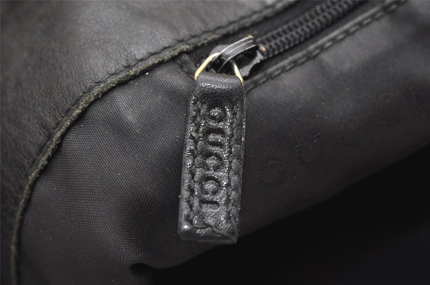Authentic GUCCI Vintage Shoulder Tote Bag GG Canvas Leather 0021098 Black 3503K