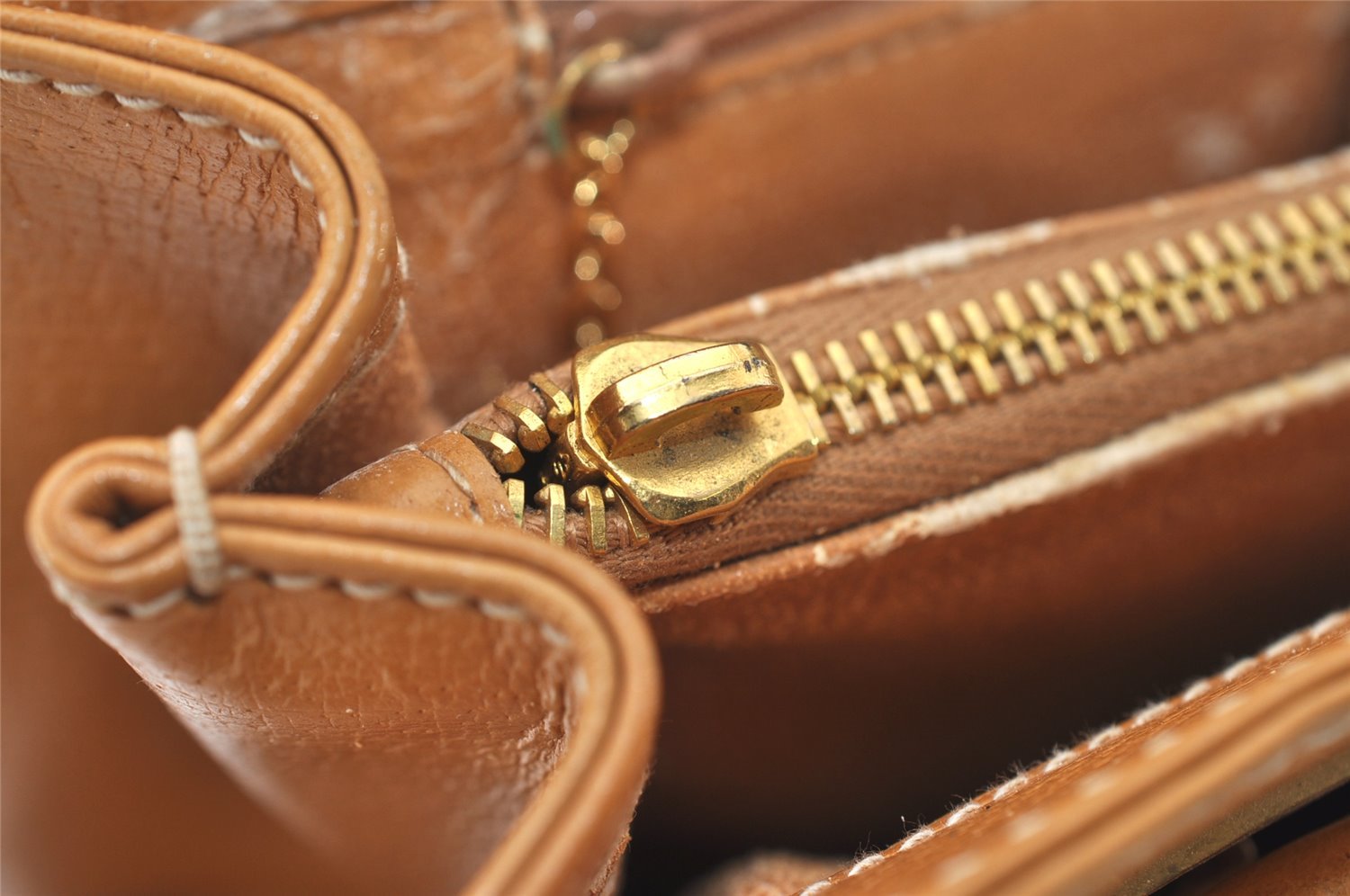 Authentic GUCCI 2Way Shoulder Hand Bag Purse Leather Brown Junk 3508J