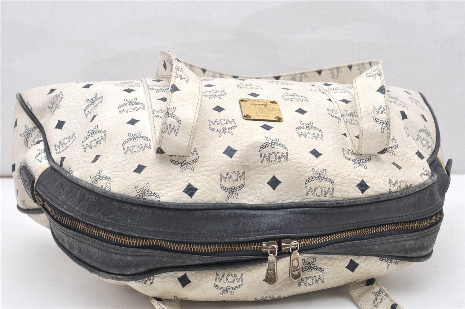 Authentic MCM Vintage Leather Shoulder Boston Bag White Navy 3513K