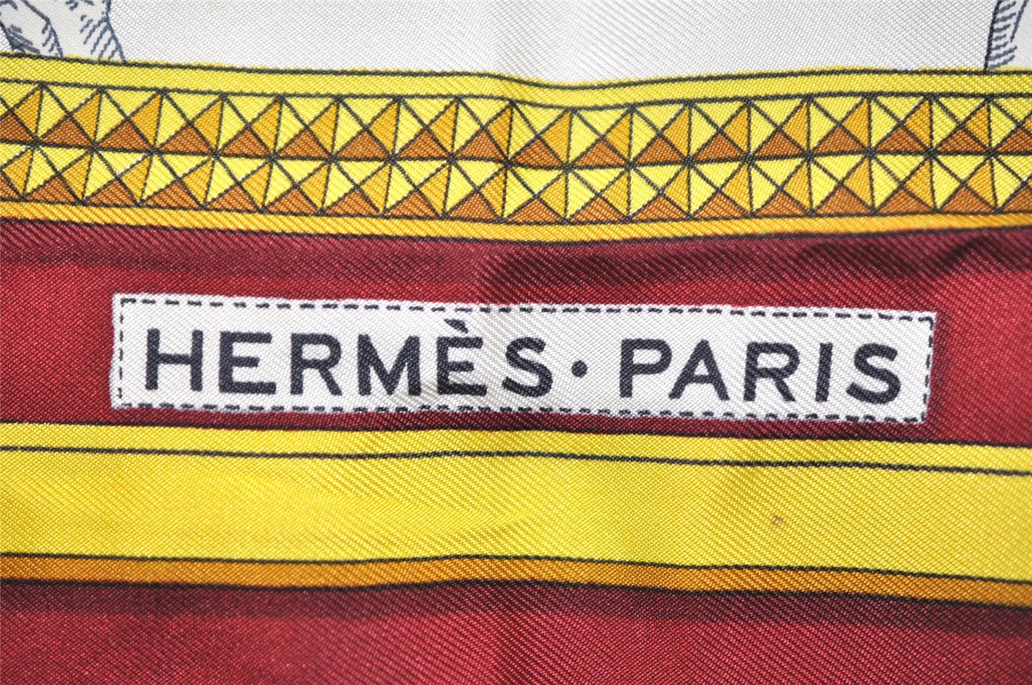 Authentic HERMES Carre 90 Scarf 