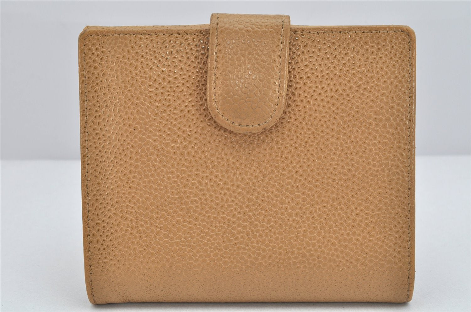 Authentic CHANEL Vintage Caviar Skin CC Logo Bifold Wallet Purse Beige 3517K