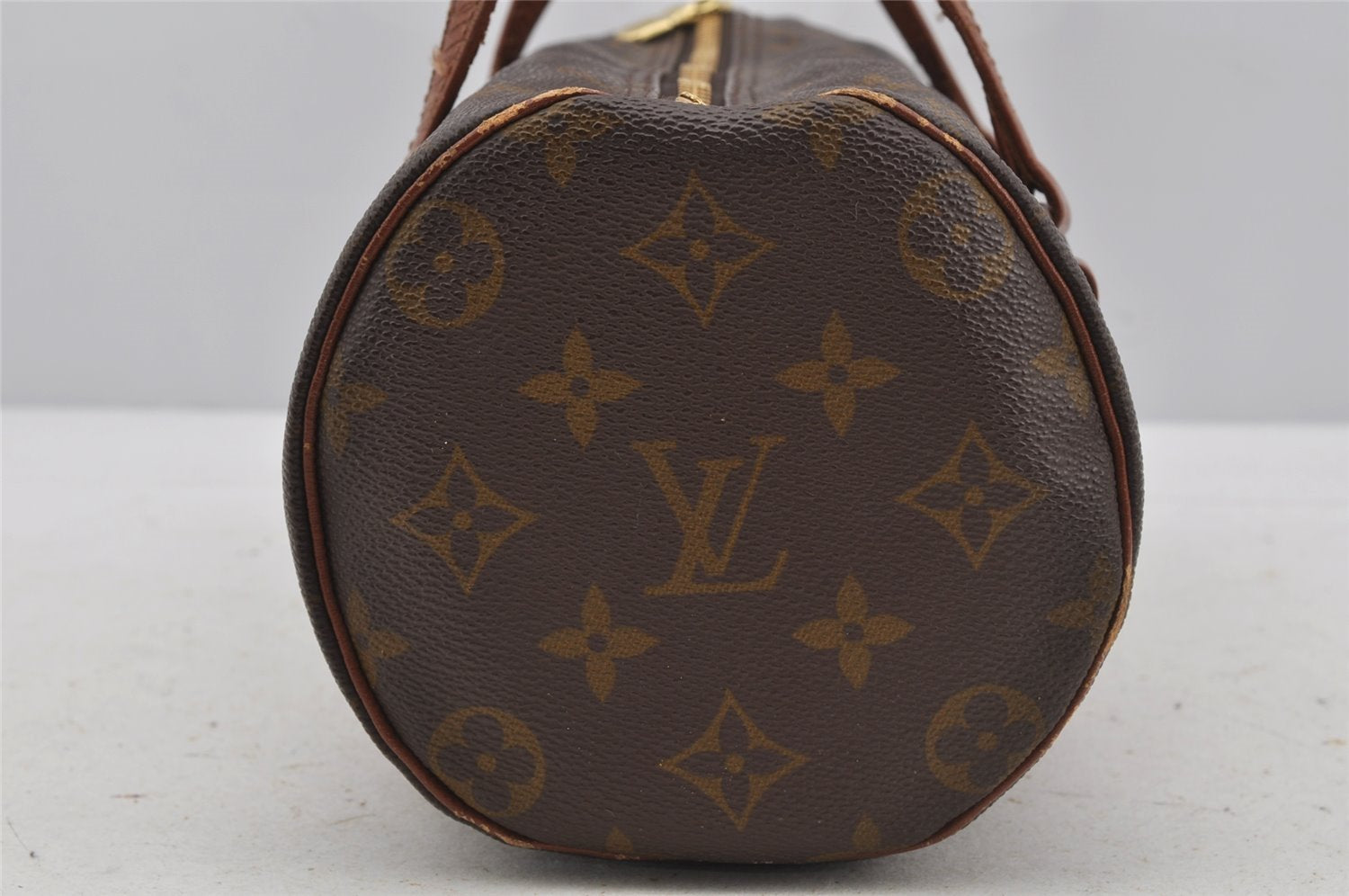Authentic Louis Vuitton Monogram Papillon 26 Hand Bag Old Model LV 3519J