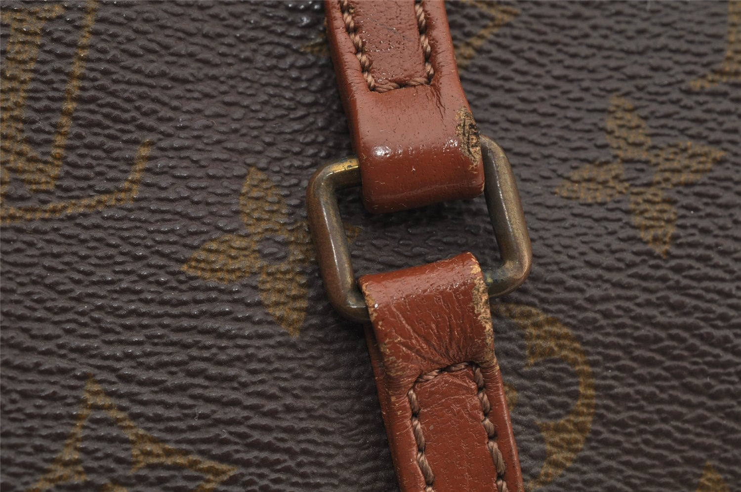 Authentic Louis Vuitton Monogram Papillon 26 Hand Bag Old Model LV 3519J