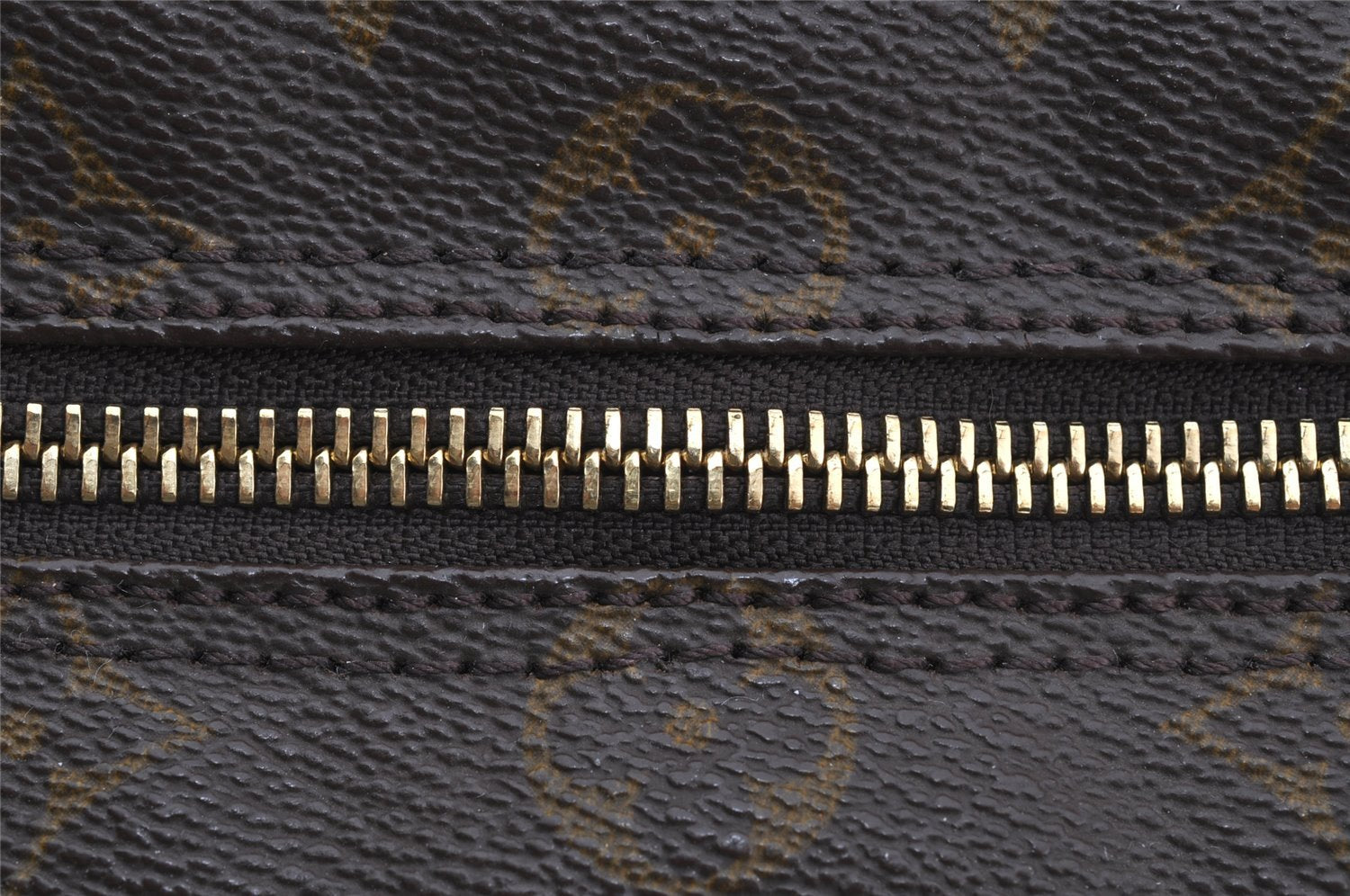 Authentic Louis Vuitton Monogram Papillon 26 Hand Bag Old Model LV 3519J