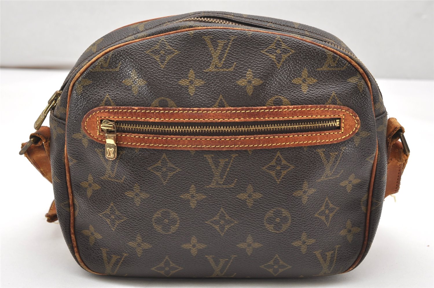 Authentic Louis Vuitton Monogram Senlis Shoulder Cross Bag Old Model Junk 3519K