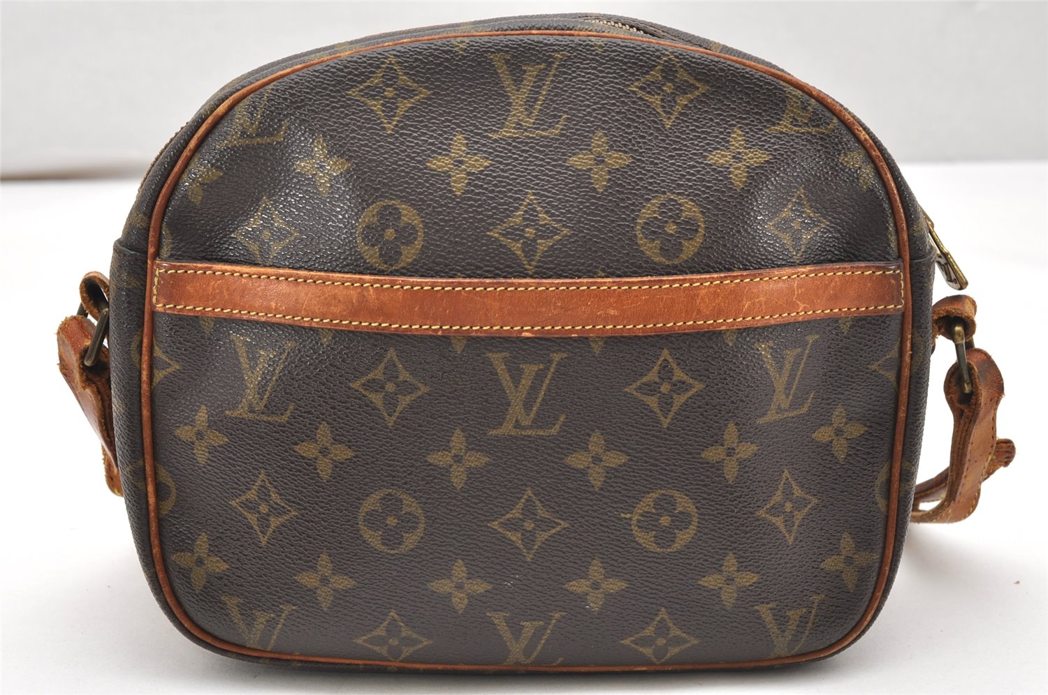 Authentic Louis Vuitton Monogram Senlis Shoulder Cross Bag Old Model Junk 3519K