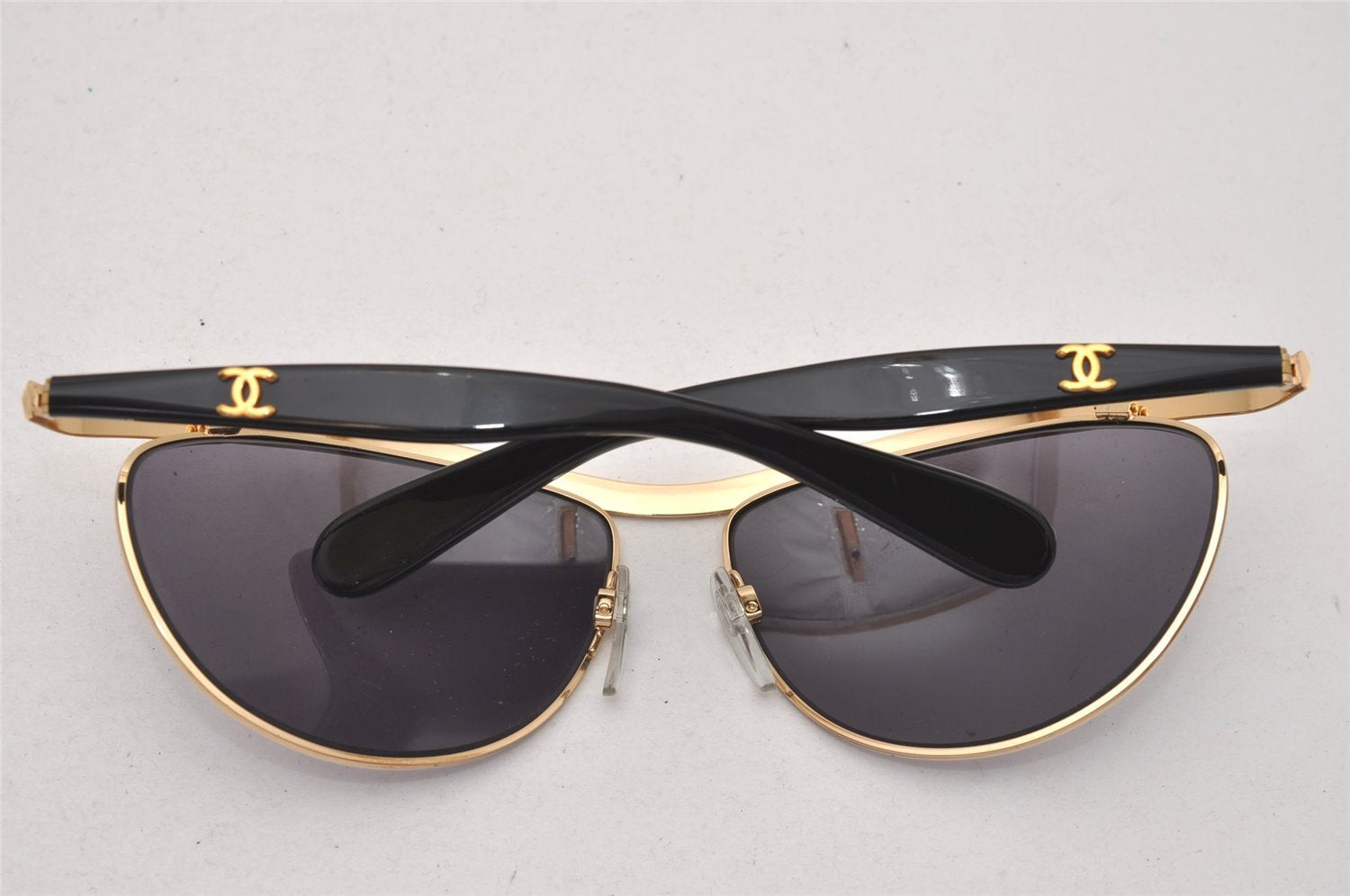 Authentic CHANEL Sunglasses CC Logos CoCo Mark Titanium 0023 90 Black 3520J