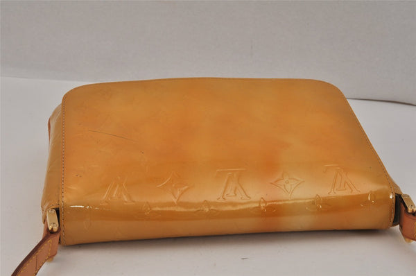 Auth Louis Vuitton Vernis Thompson Street Shoulder Bag Yellow M91008 LV 3521K