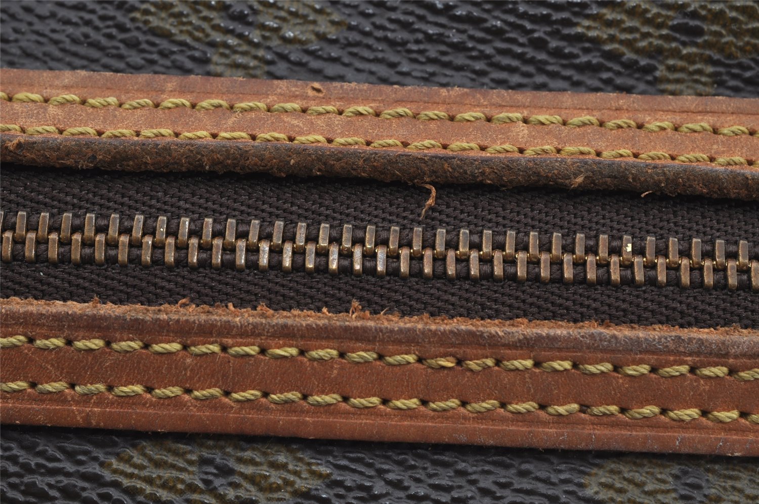 Authentic Louis Vuitton Monogram Marly Dragonne GM M51825 Clutch Bag Junk 3523J