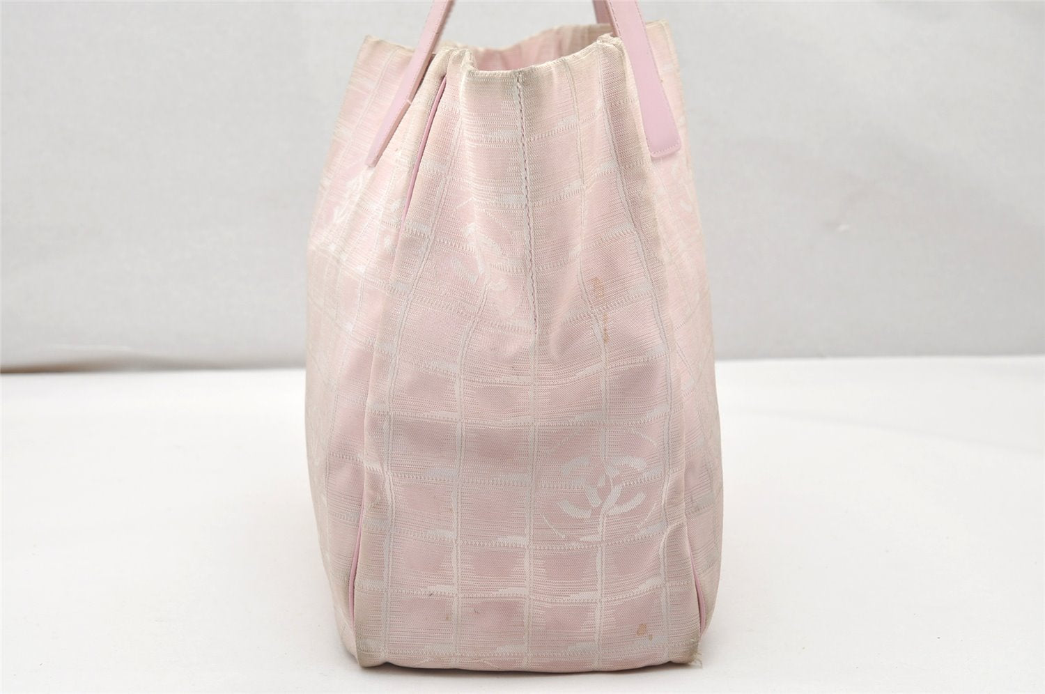 Authentic CHANEL New Travel Line Shoulder Tote Bag Nylon Leather Pink 3523K