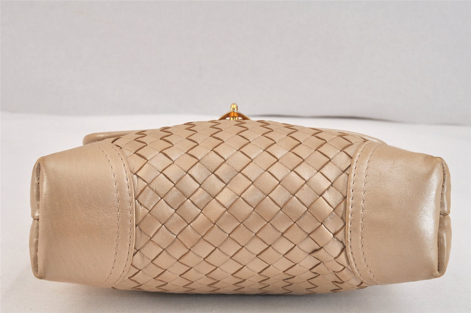 Authentic BOTTEGA VENETA Intrecciato Leather 2Way Shoulder Hand Bag Beige 3526K