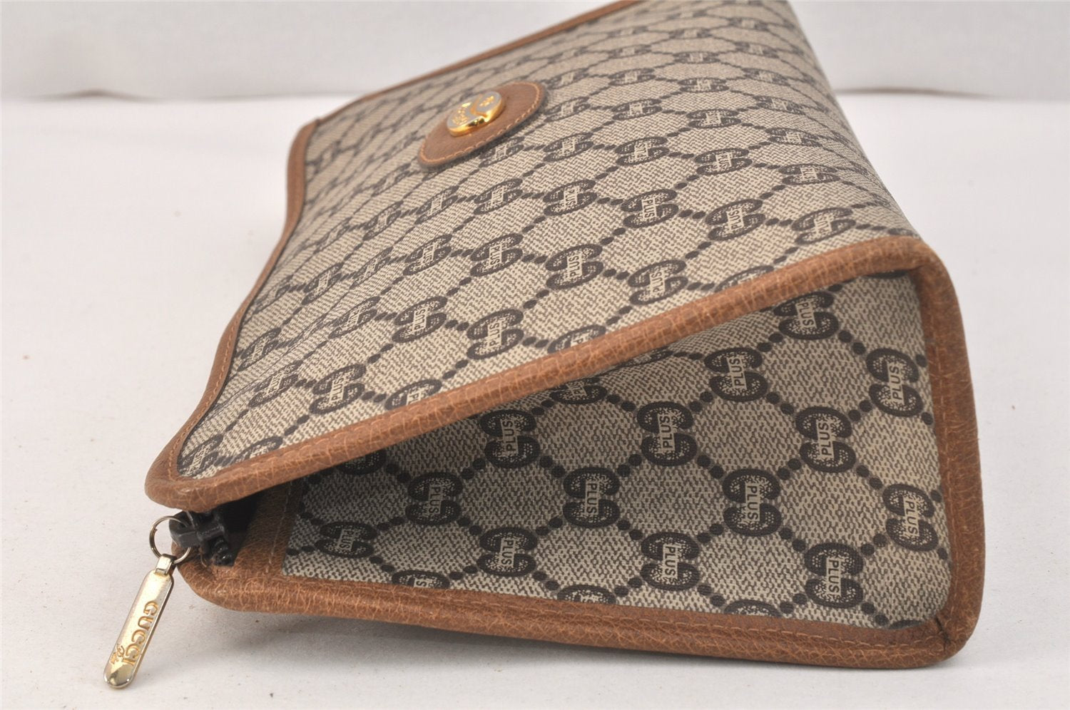 Authentic GUCCI GG Plus Clutch Hand Bag Purse GG PVC Leather Brown 3532K