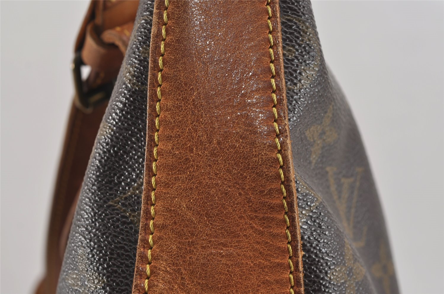 Authentic Louis Vuitton Monogram Boulogne 35 Shoulder Cross Bag Old Model 3534J