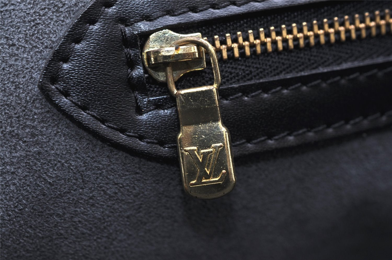 Authentic Louis Vuitton Epi Lussac Shoulder Tote Bag Black M52282 LV 3534K