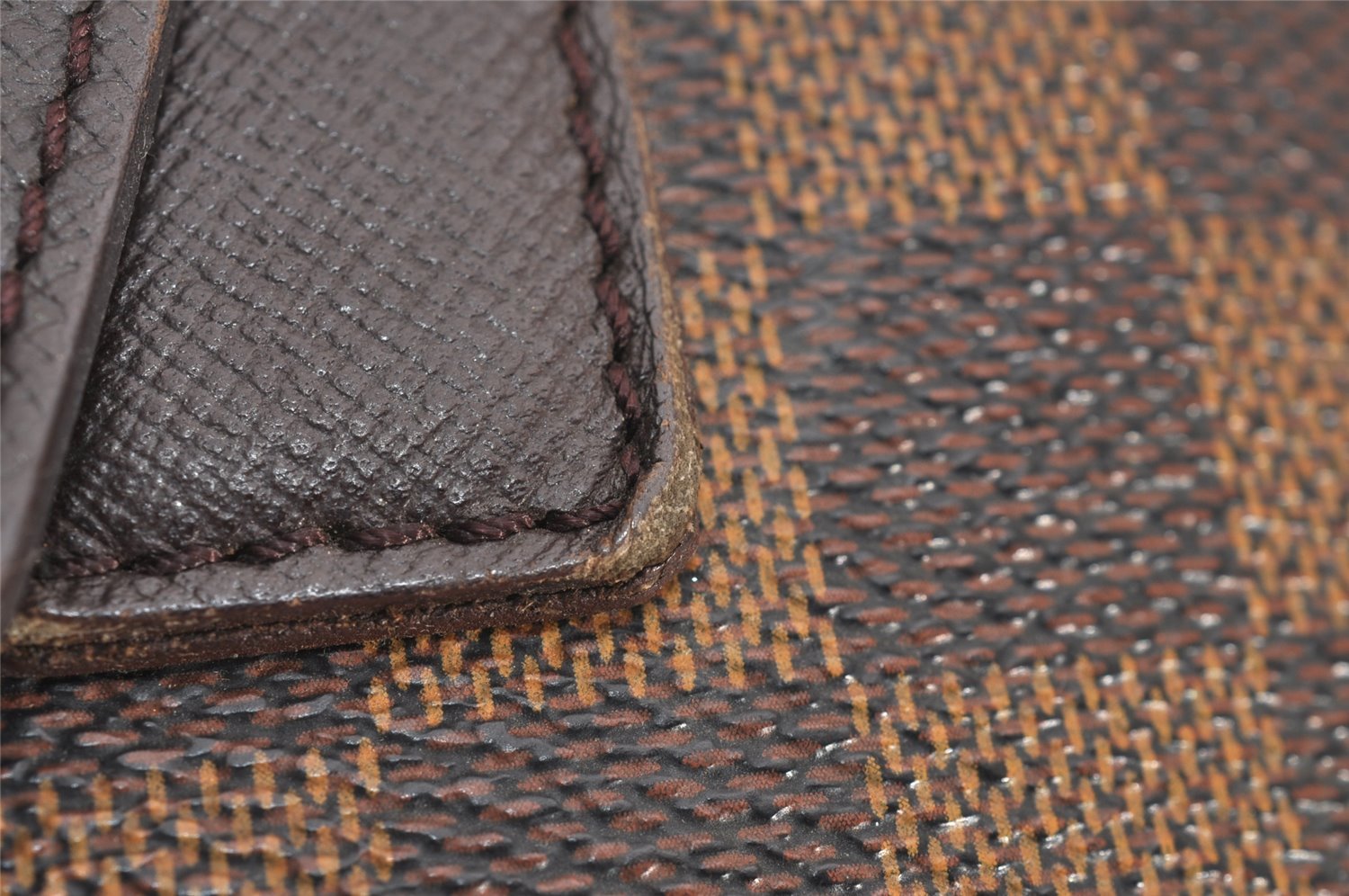 Authentic Louis Vuitton Damier Marais Bucket Shoulder Tote Bag N42240 LV 3535J