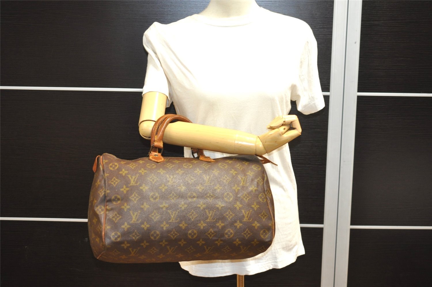 Authentic Louis Vuitton Monogram Speedy 35 Hand Boston Bag Old Model LV 3542I