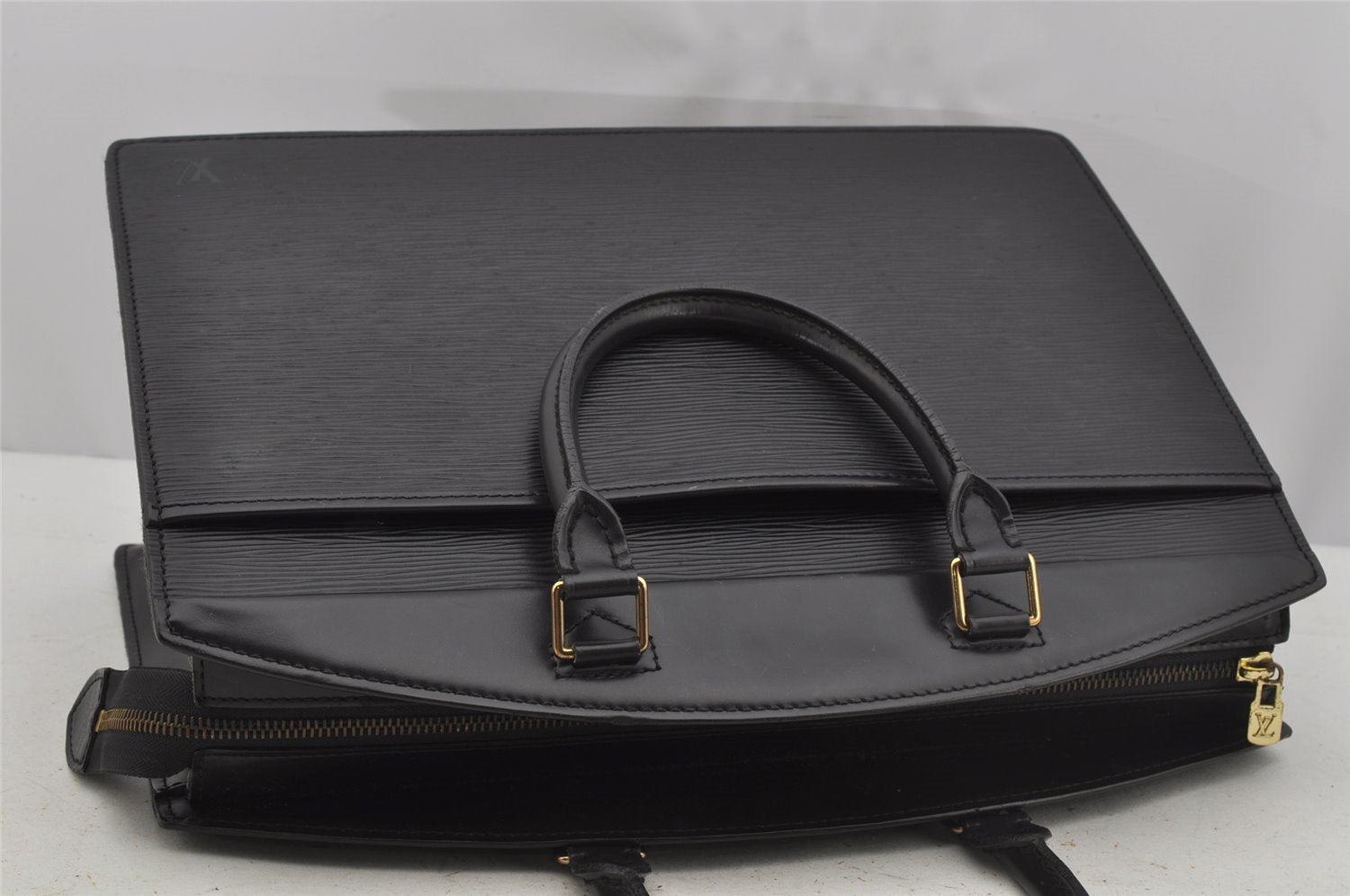 Authentic Louis Vuitton Epi Riviera Hand Bag Black M48182 LV Junk 3542J