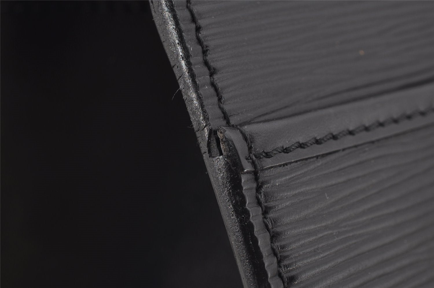 Authentic Louis Vuitton Epi Riviera Hand Bag Black M48182 LV Junk 3542J