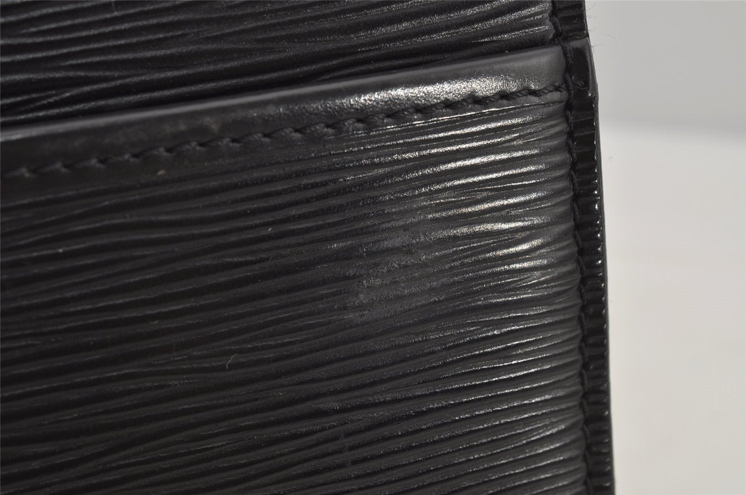 Authentic Louis Vuitton Epi Riviera Hand Bag Black M48182 LV Junk 3542J