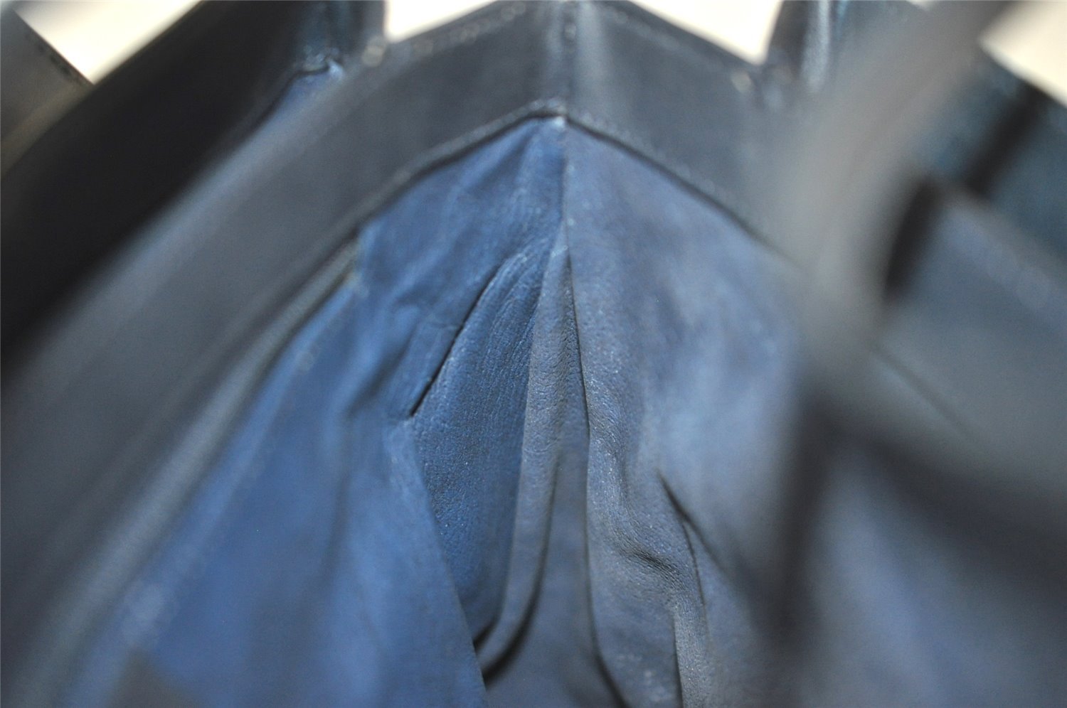 Authentic GUCCI Vintage Micro GG PVC Leather Hand Bag Purse Navy Blue 3543I