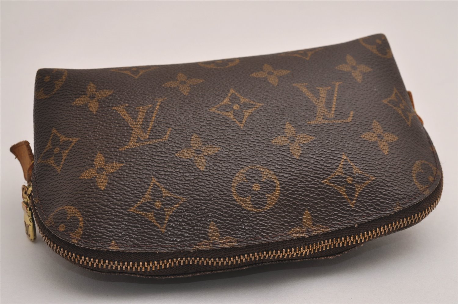 Authentic Louis Vuitton Monogram Pochette Cosmetic Pouch M47515 LV 3543J
