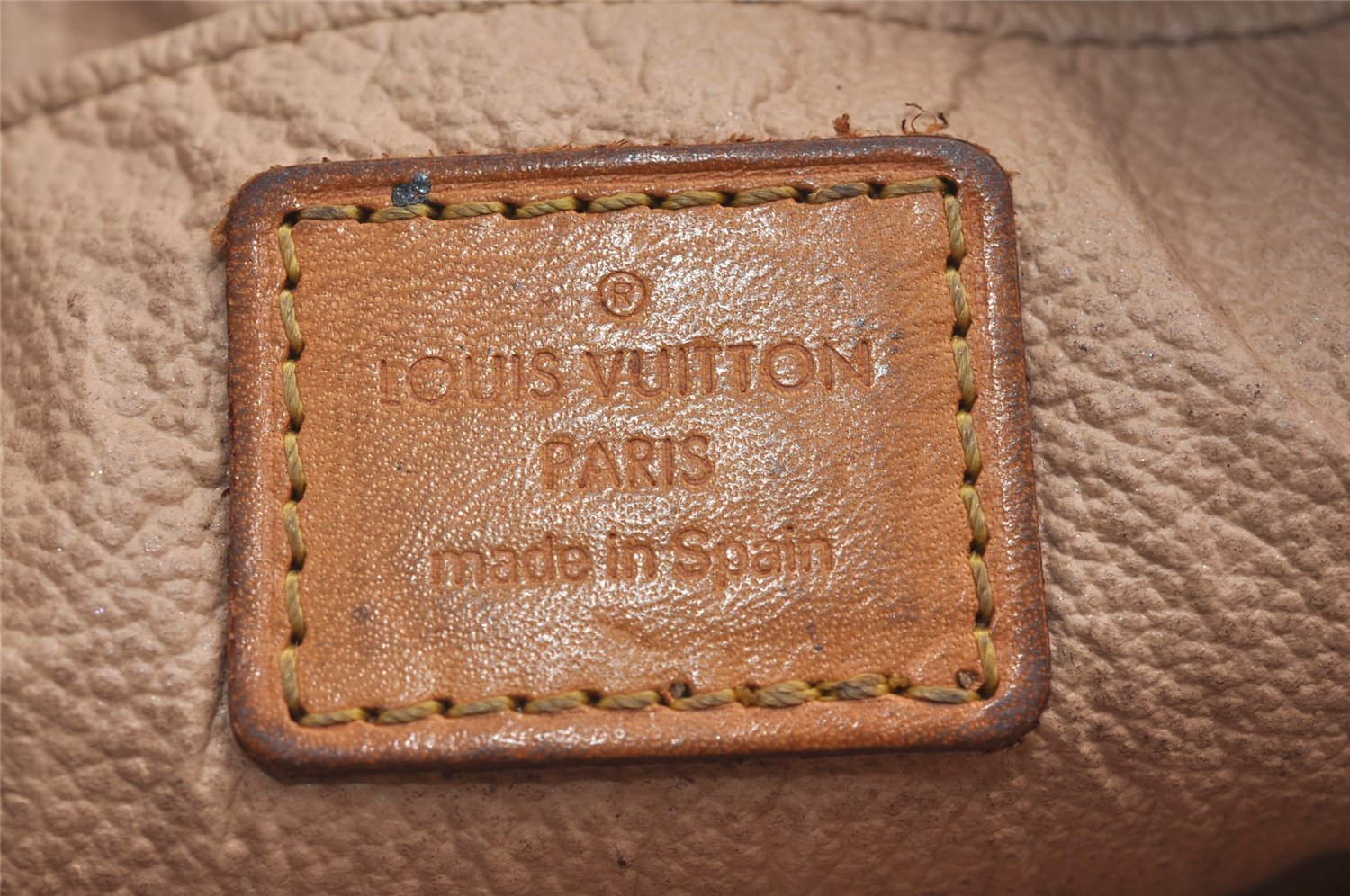 Authentic Louis Vuitton Monogram Pochette Cosmetic Pouch M47515 LV 3543J