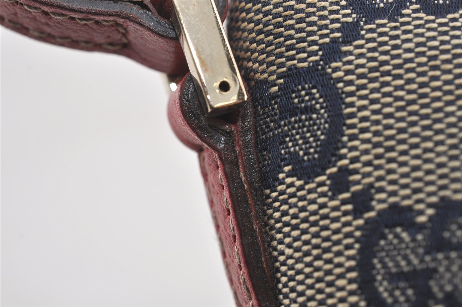 Authentic GUCCI Hand Bag Pouch Purse GG Canvas Leather 07198 Navy Blue 3548J