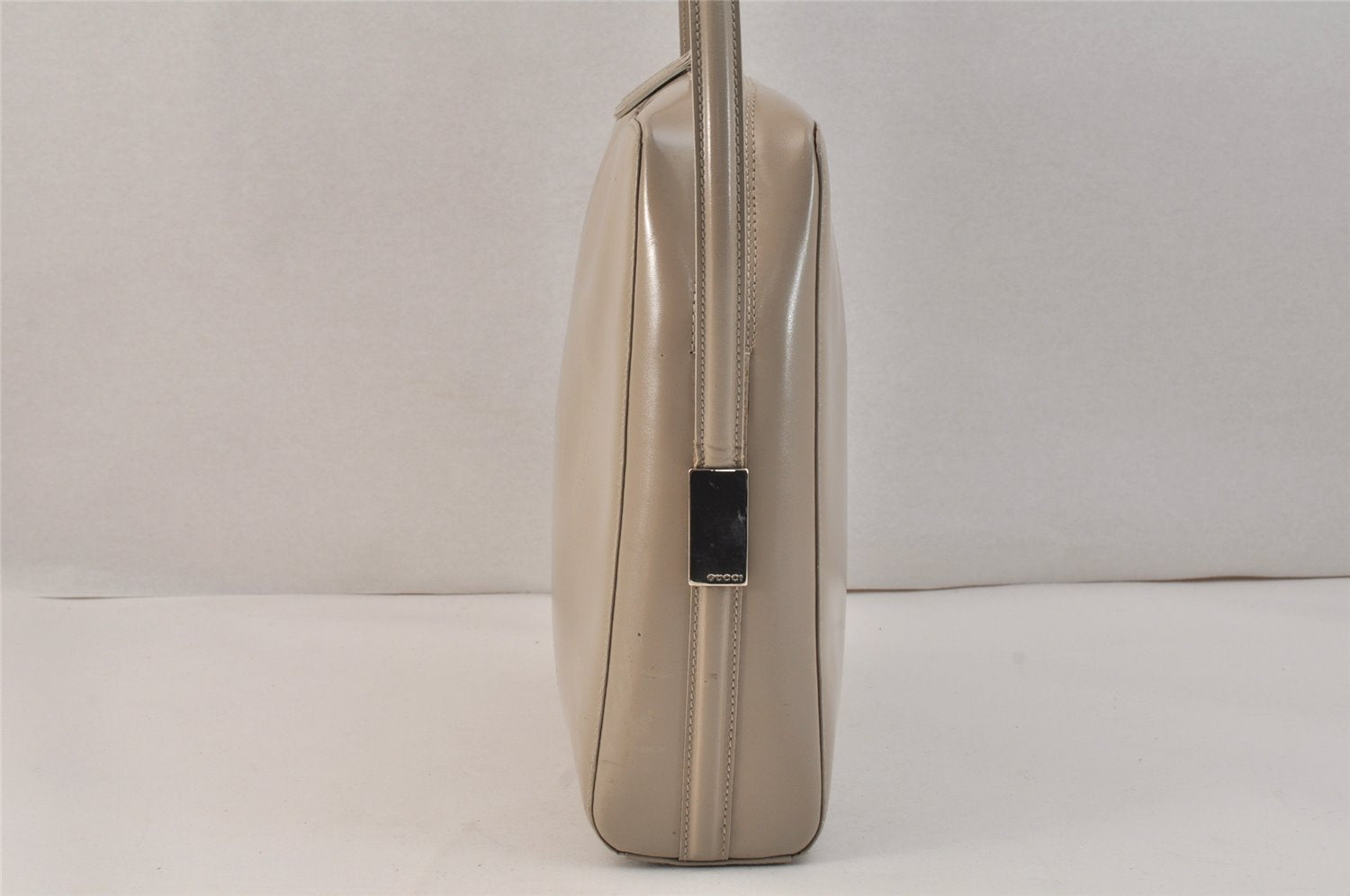 Authentic GUCCI Vintage Shoulder Hand Bag Purse Leather 0018762 Beige 3548K