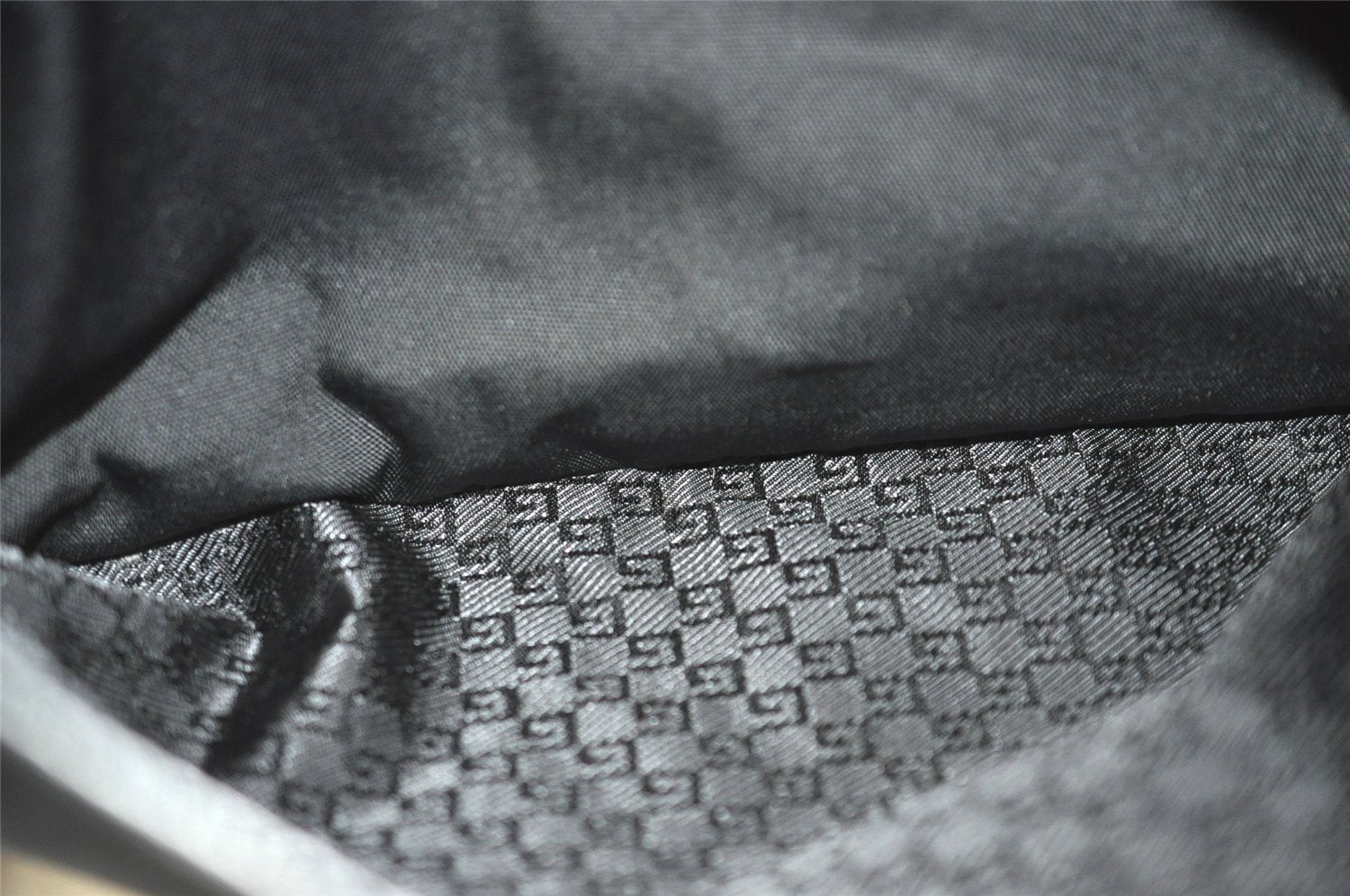 Authentic GUCCI Shoulder Cross Body Bag Nylon Leather 0190312 Black 3550J