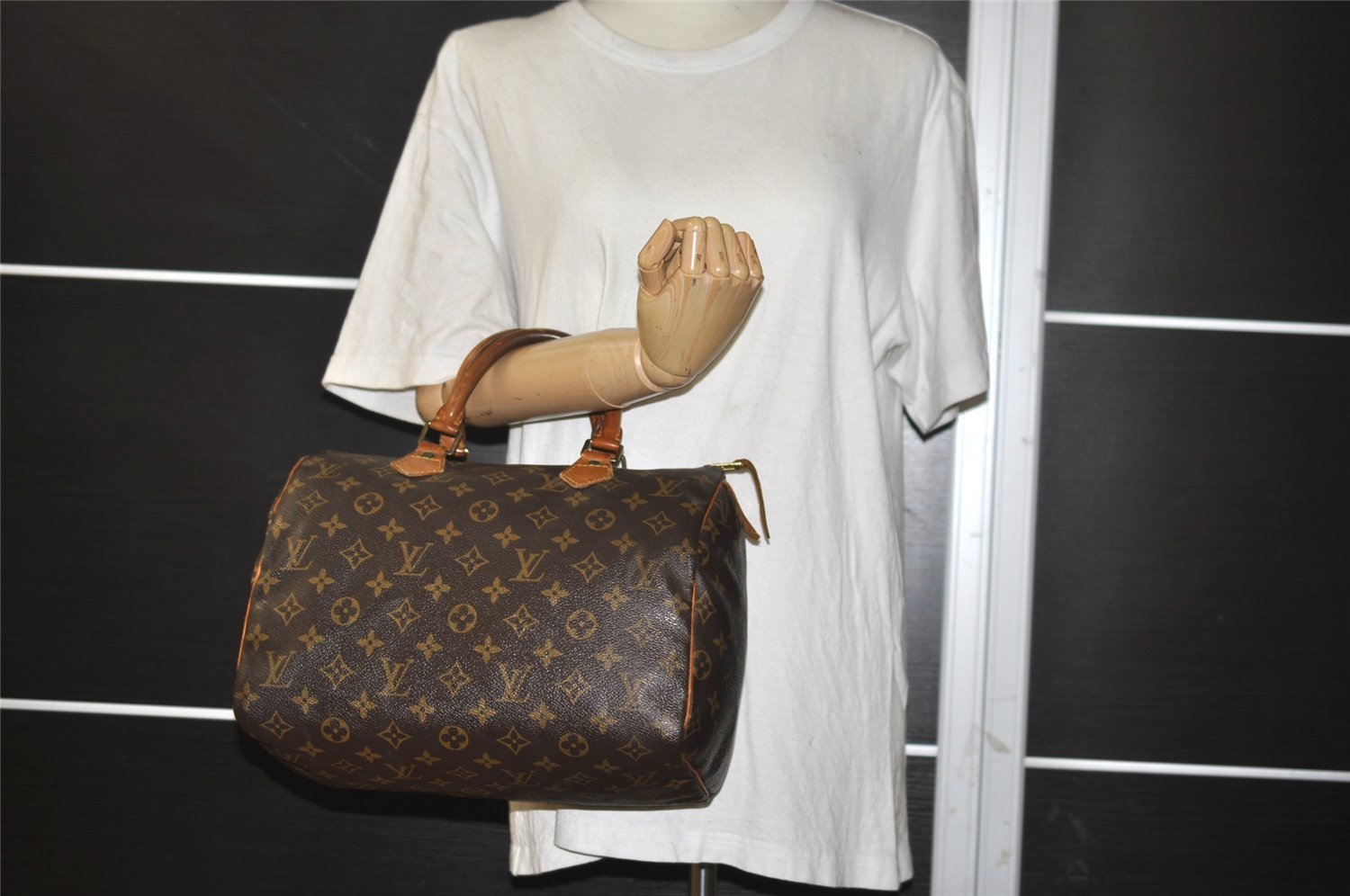 Authentic Louis Vuitton Monogram Speedy 30 Hand Boston Bag M41526 LV 3550K