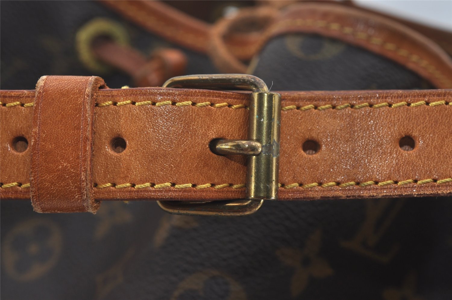 Authentic Louis Vuitton Monogram Noe Shoulder Drawstring Bag M42224 LV 3552I