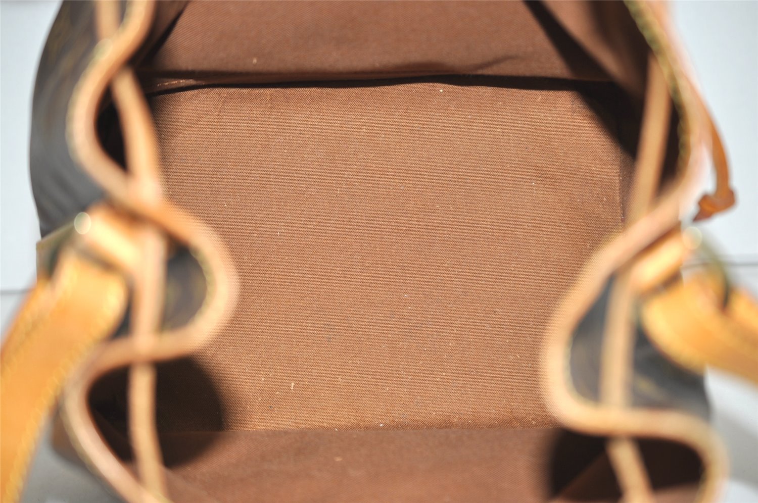 Authentic Louis Vuitton Monogram Noe Shoulder Drawstring Bag M42224 LV 3552I