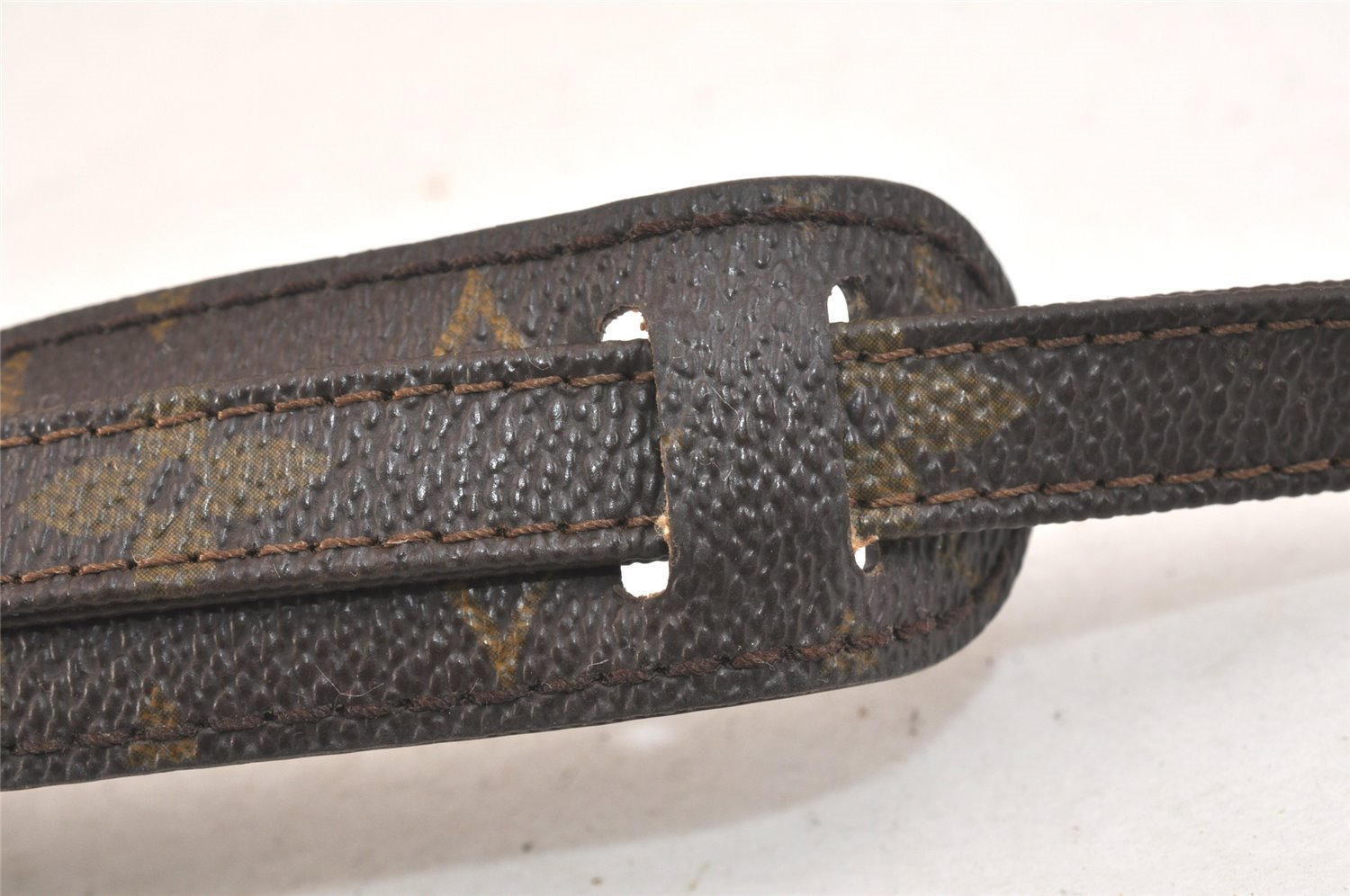 Authentic Louis Vuitton Monogram Amazone Shoulder Cross Body Bag Old Model 3552K