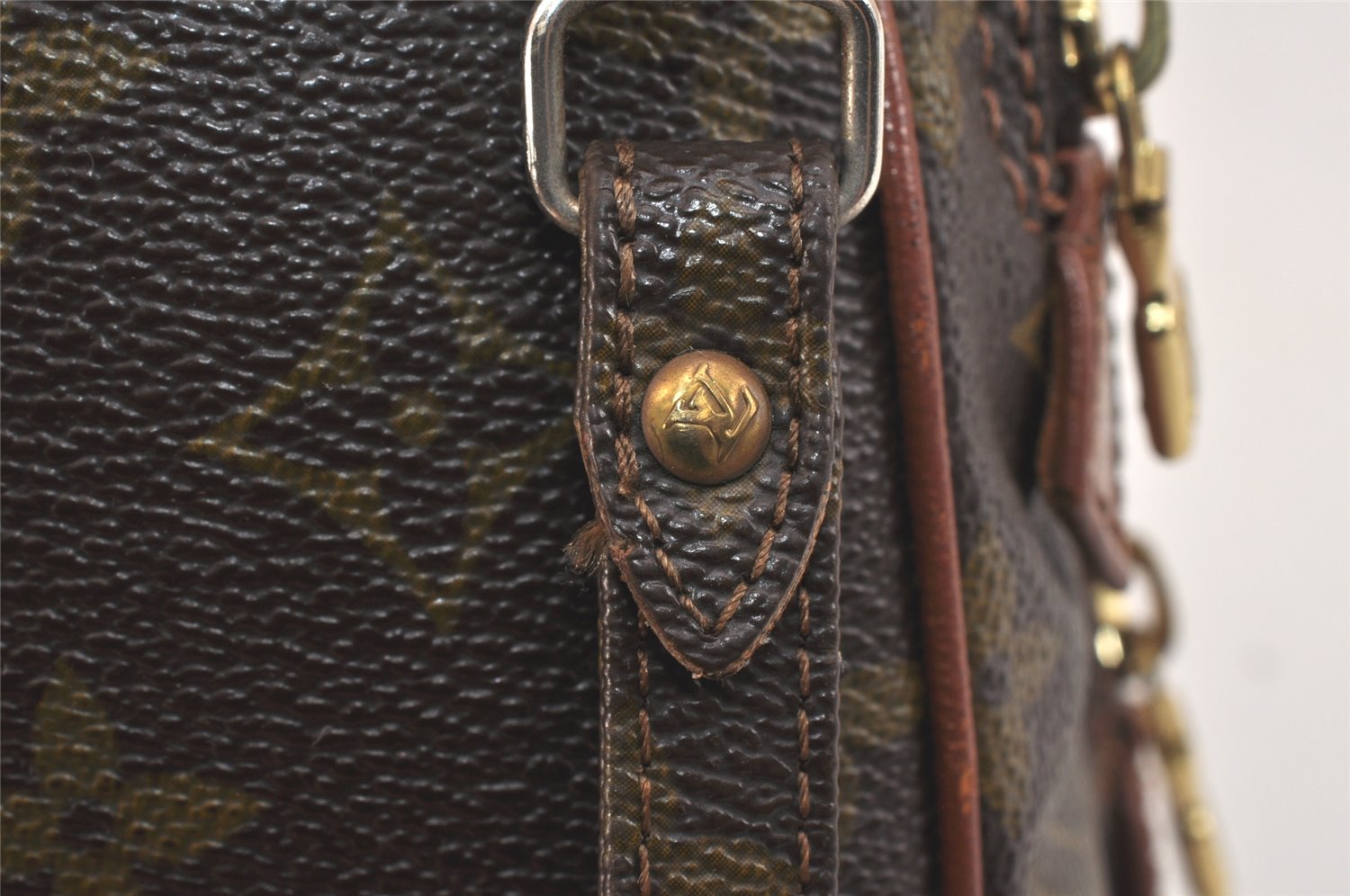 Authentic Louis Vuitton Monogram Amazone Shoulder Cross Body Bag Old Model 3552K