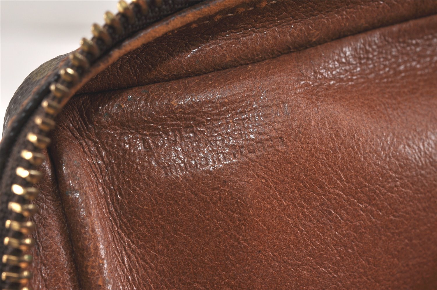 Authentic Louis Vuitton Monogram Amazone Shoulder Cross Body Bag Old Model 3552K