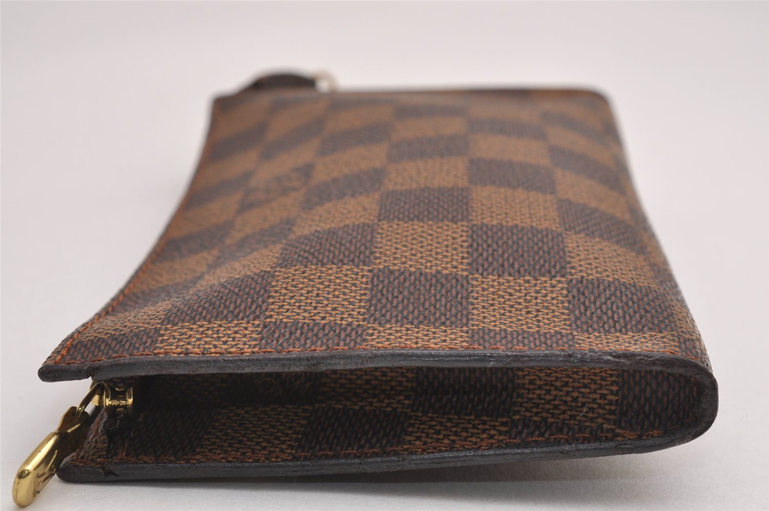 Authentic Louis Vuitton Damier Marais Bucket Pouch Purse Clutch LV 3553J