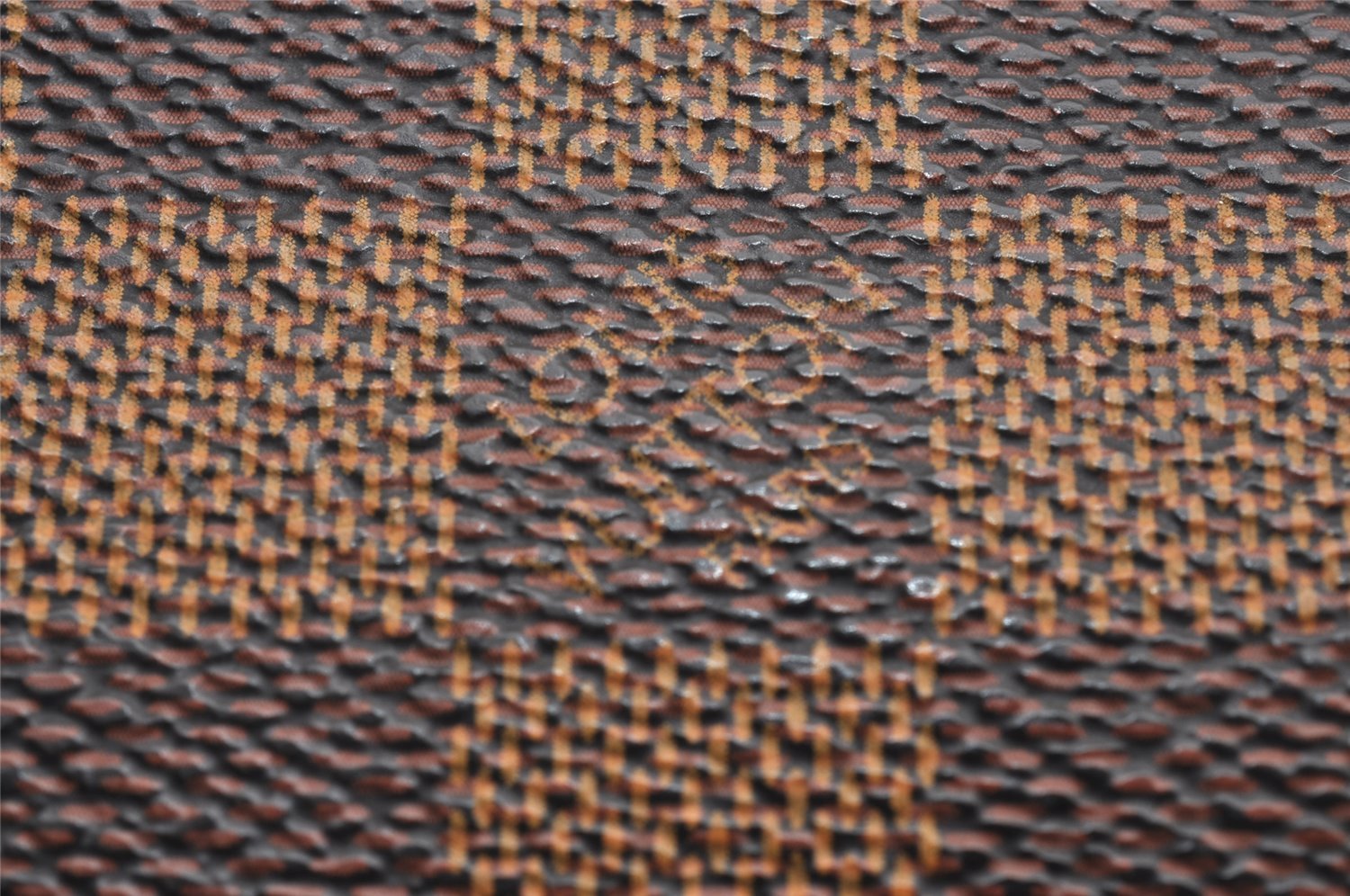 Authentic Louis Vuitton Damier Marais Bucket Pouch Purse Clutch LV 3553J