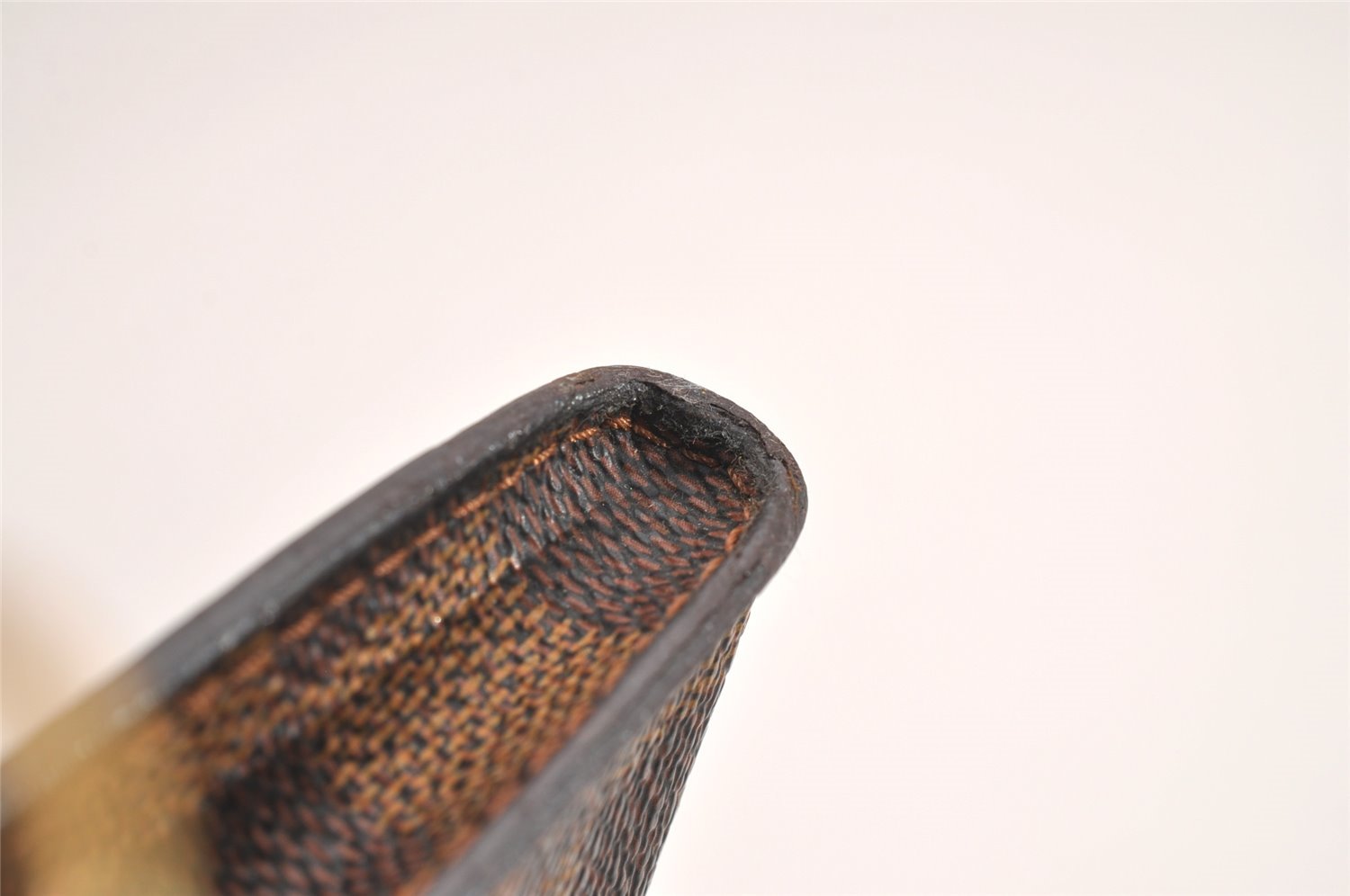 Authentic Louis Vuitton Damier Marais Bucket Pouch Purse Clutch LV 3553J