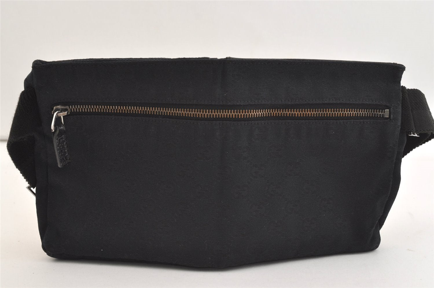 Authentic GUCCI Vintage Waist Body Bag Purse GG Canvas Leather 28566 Black 3557J