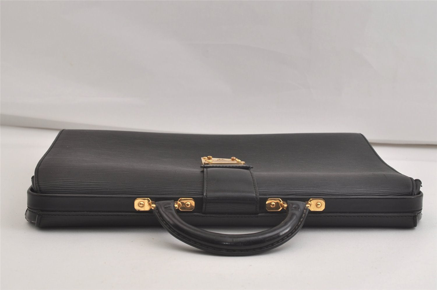 Authentic Louis Vuitton Epi Serviette Fermoir Briefcase M54352 Black LV 3557K