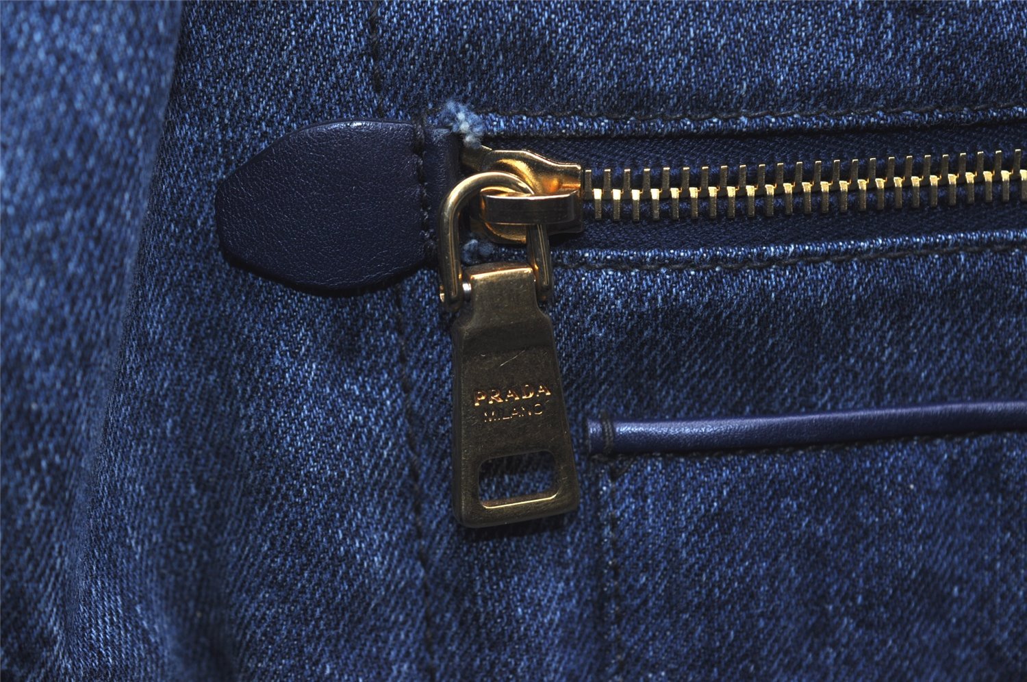 Authentic PRADA Canapa M Denim Tote Hand Bag Blue 3562J