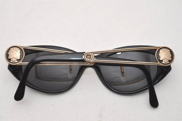 Authentic FENDI Vintage Sunglasses Plastic FS143 Black 3565J
